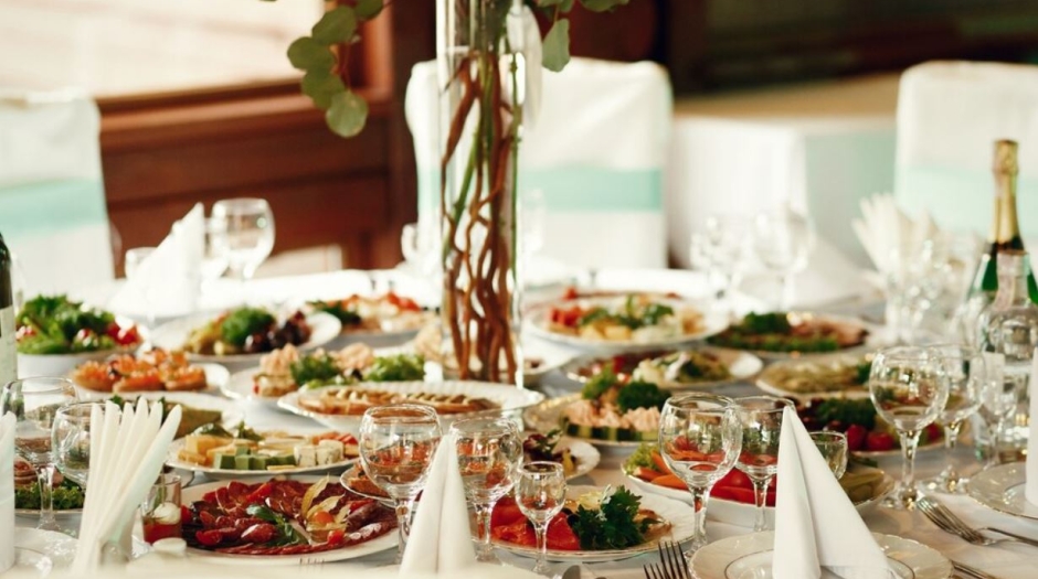 Συμβουλές catering για ιδιωτικά πάρτι και φιλικές συγκεντρώσεις